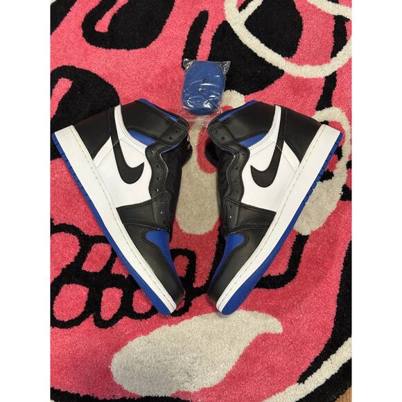 Jordan 1 Retro High Royal Toe 6 (GS) - Picture 4 of 8